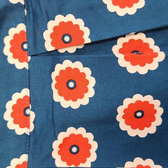 NWT Circus by Sam Edelman Path of Daisies A- Line Pleated Skirt Size UK8 (small) - Picture 4 of 10